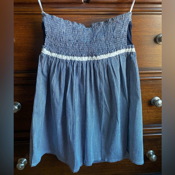 Navy and White Striped Strapless Top - Picture 2 of 4